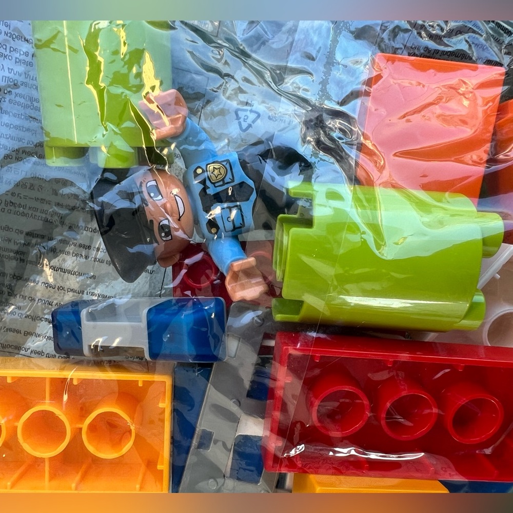 2 Pack of Lego Duplo Blocks Set with Police Figure